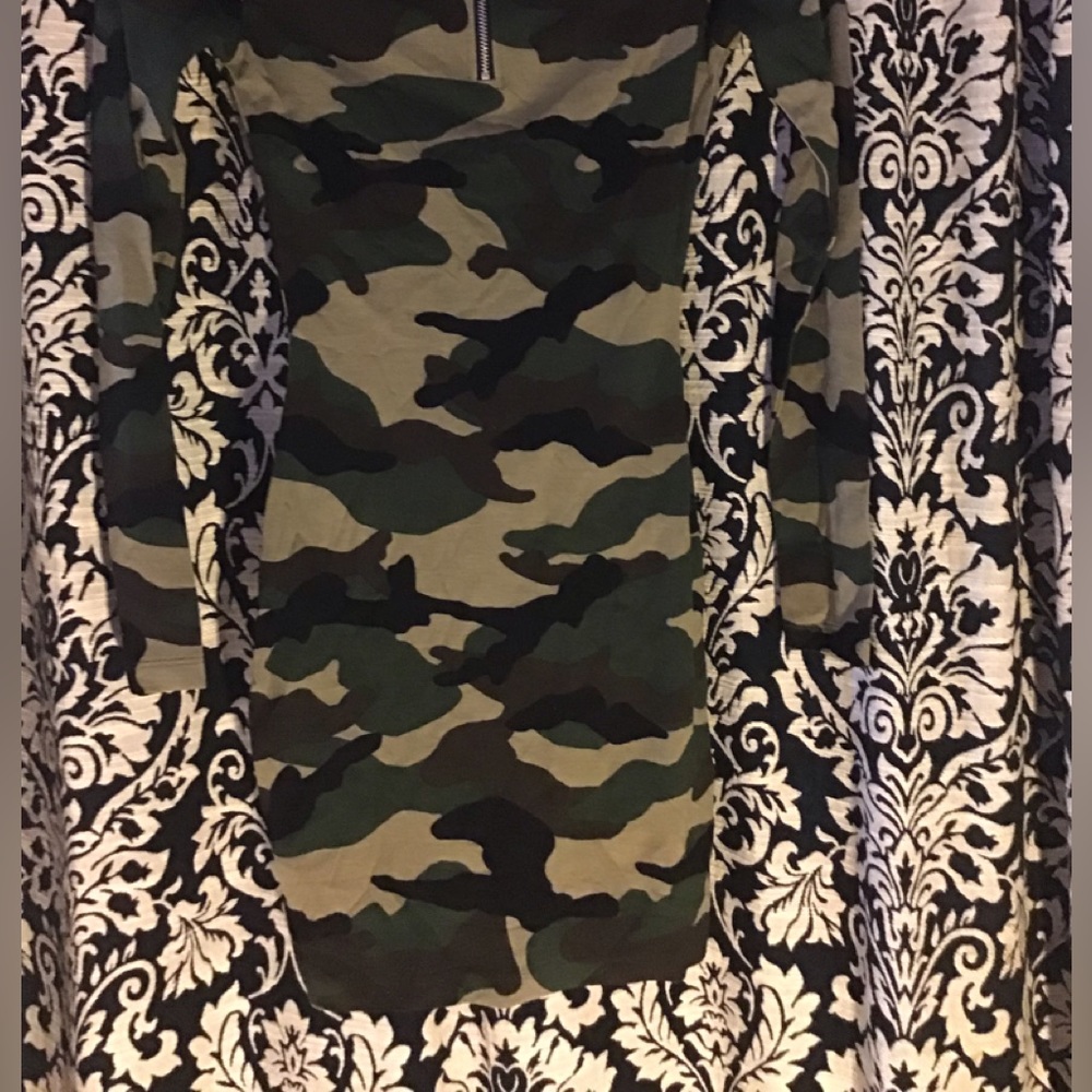 Cameo Mini Dress Size XS